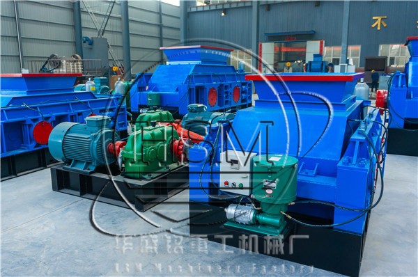液壓對(duì)輥制砂機(jī)